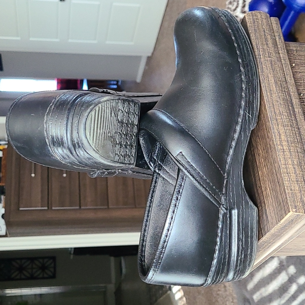 Danskos Clogs